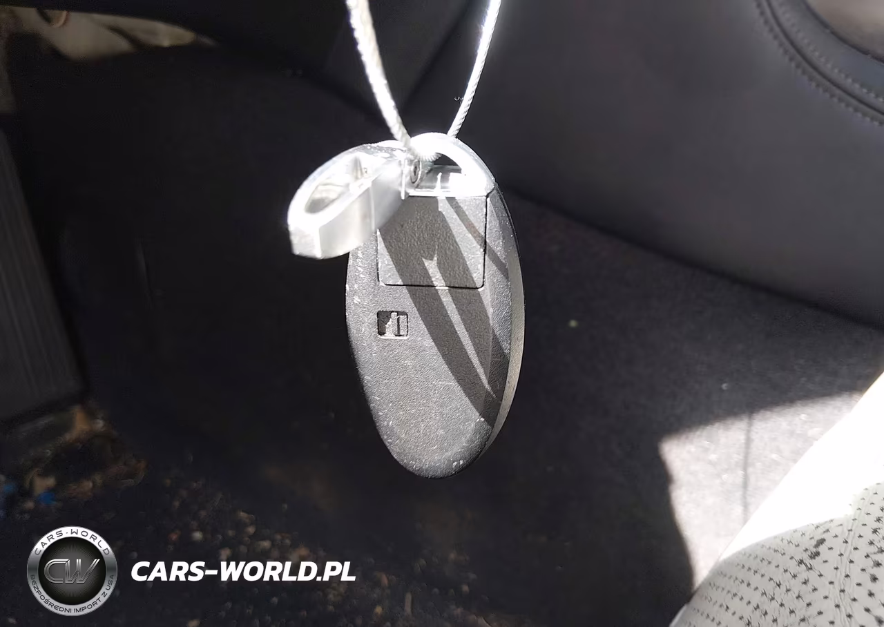 2016 Infiniti Q70 3.7X VIN:JN1BY1AR9GM271214 - 11