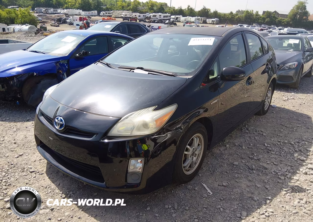 2011 Toyota Prius Two VIN:JTDKN3DU1B5350395 - 6