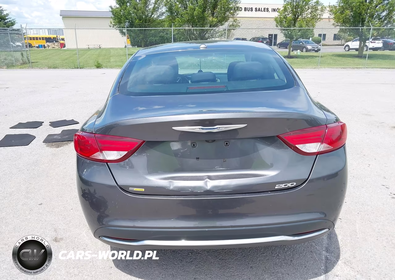 2015 Chrysler 200 Limited VIN:1C3CCCAB3FN590474 - 17