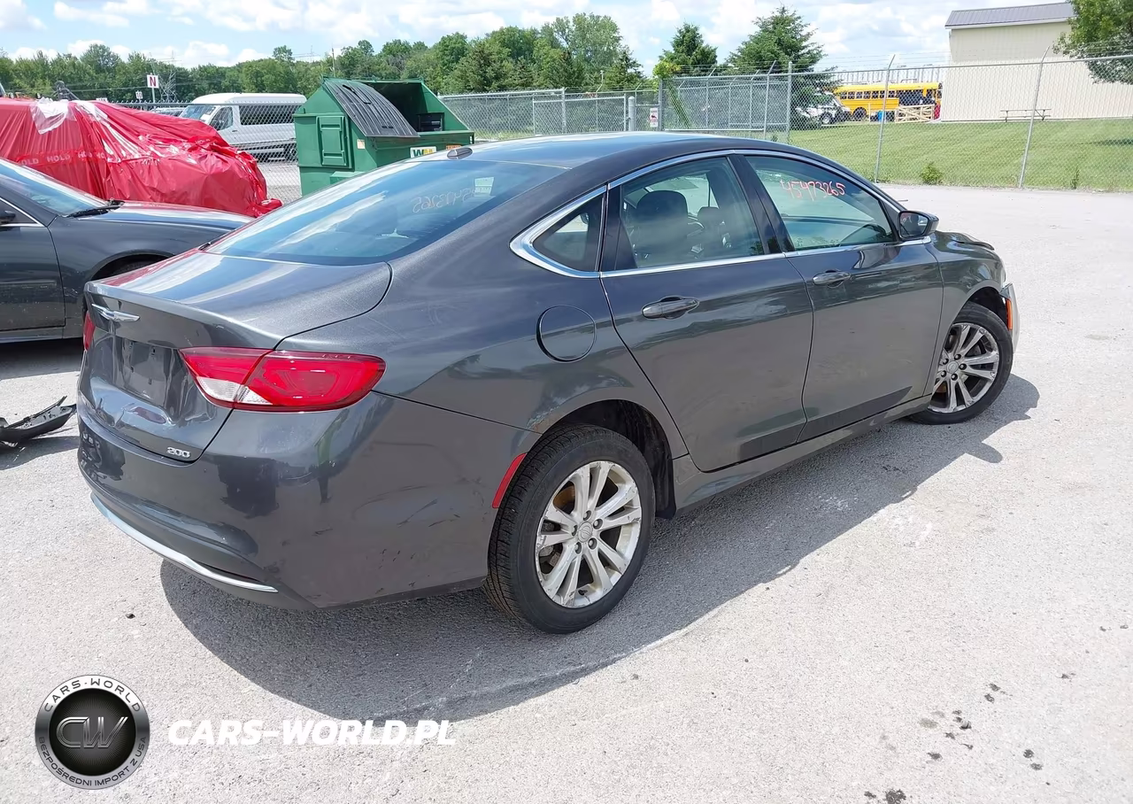 2015 Chrysler 200 Limited VIN:1C3CCCAB3FN590474 - 4