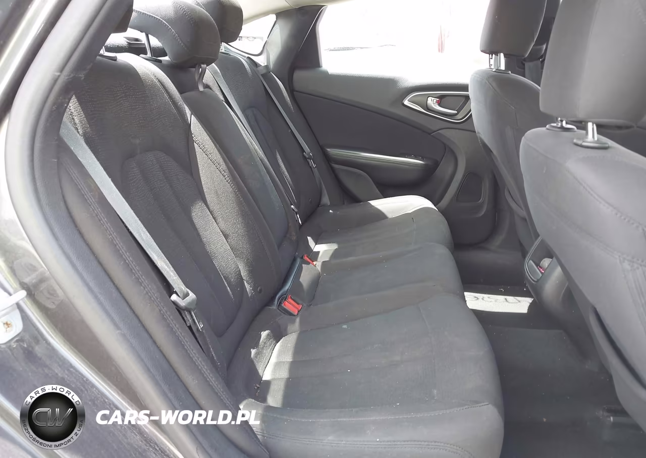 2015 Chrysler 200 Limited VIN:1C3CCCAB3FN590474 - 8