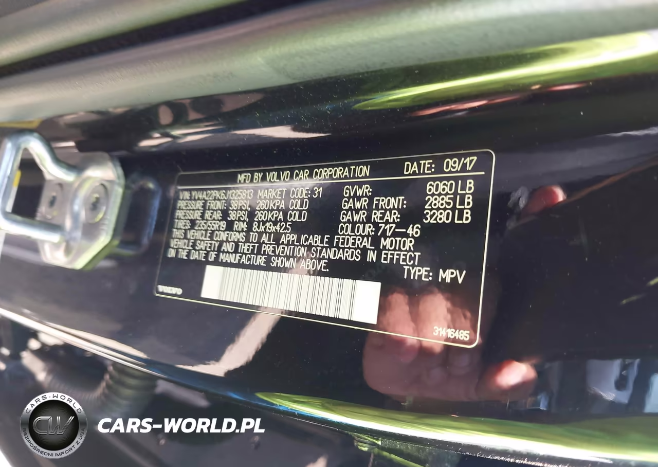 2018 Volvo Xc90 T6 Momentum VIN:YV4A22PK6J1325813 - 9