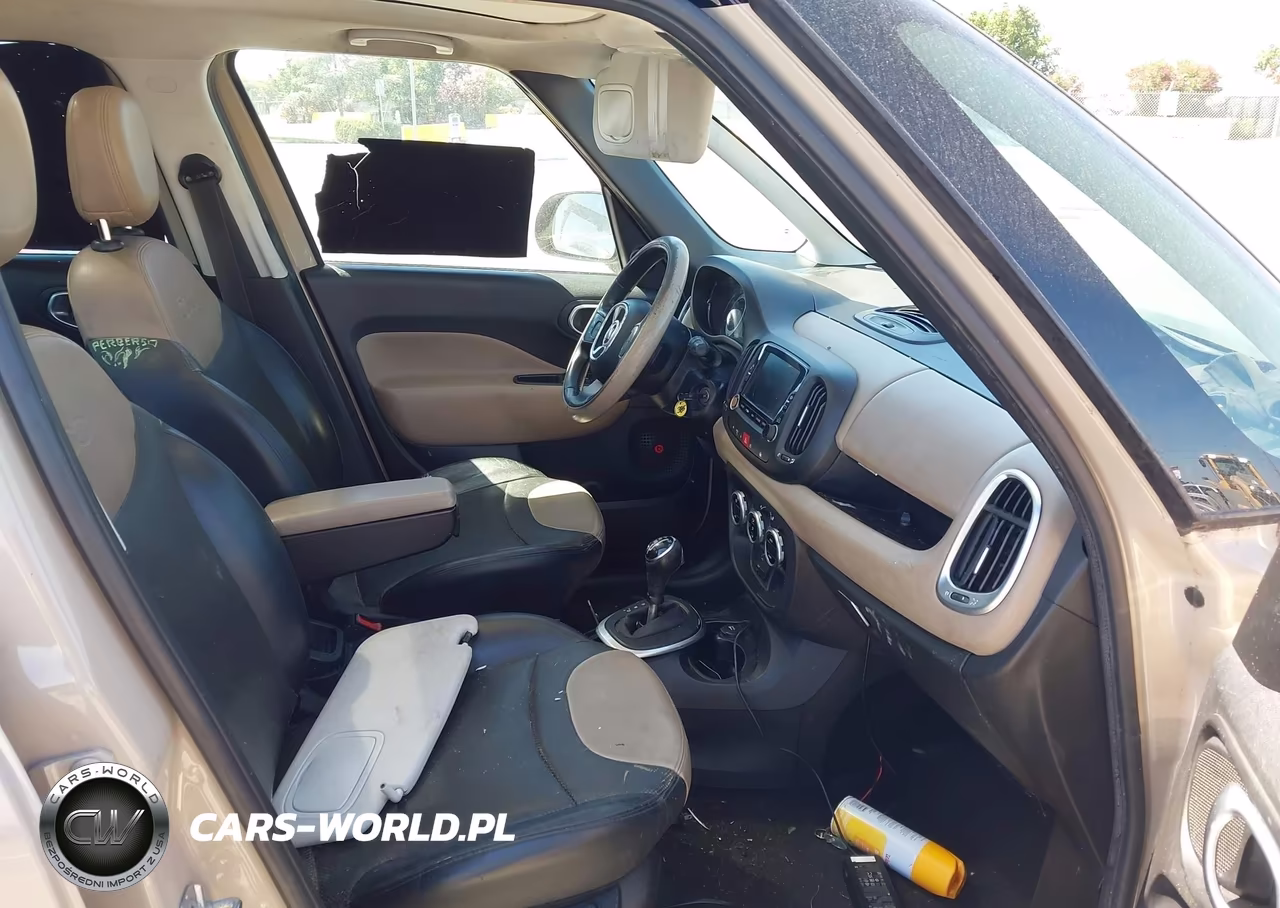 2015 Fiat 500L Lounge VIN:ZFBCFACH7FZ032891 - 5