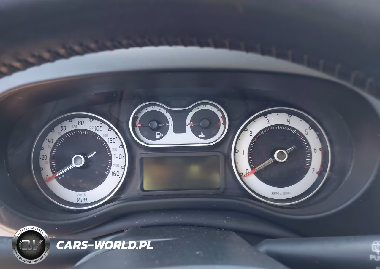 2015 Fiat 500L Lounge VIN:ZFBCFACH7FZ032891 - 7