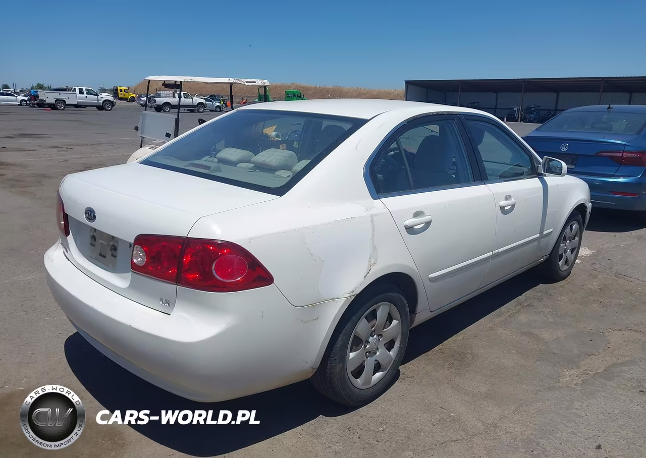 2007 Kia Optima Lx VIN:KNAGE123475125638 - 4