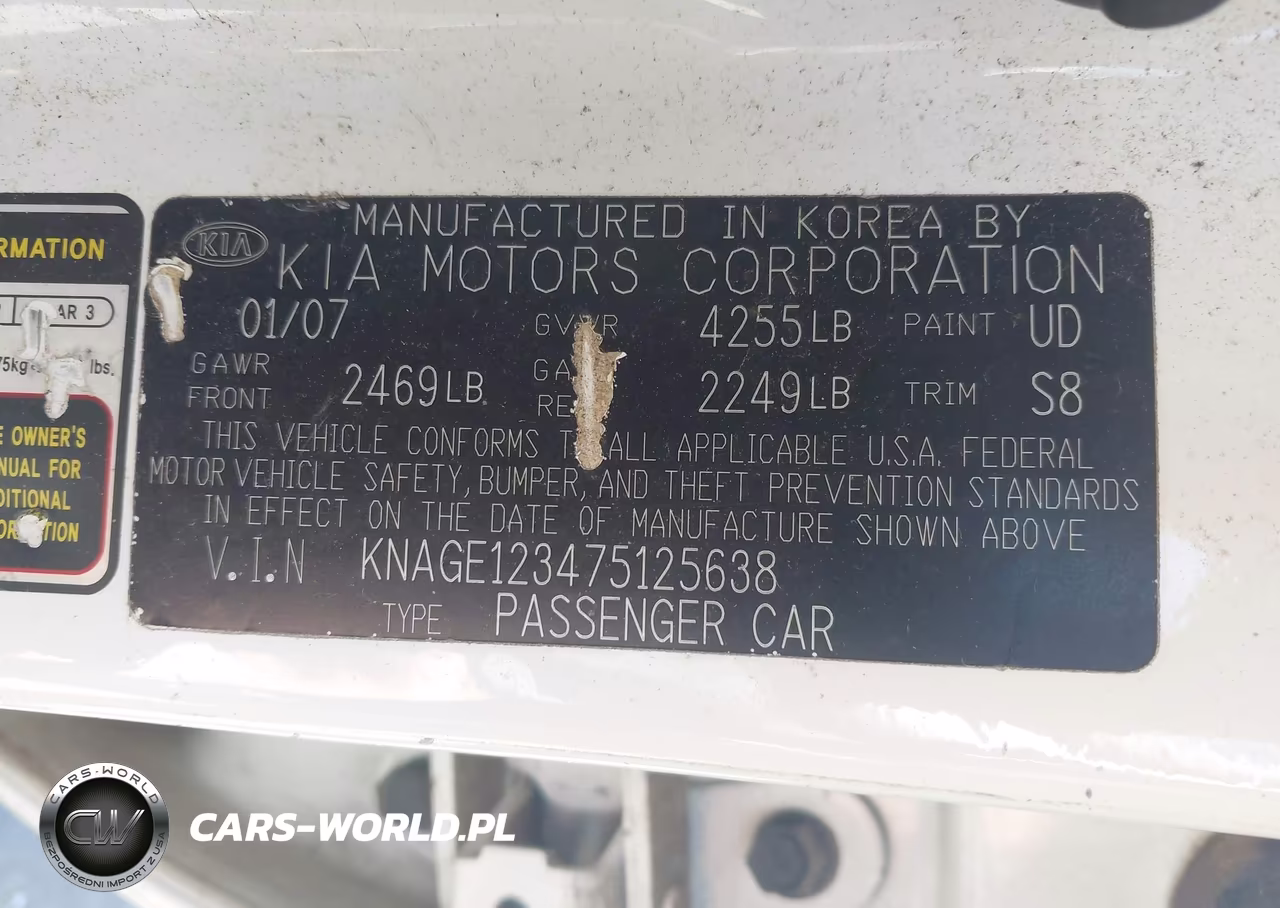 2007 Kia Optima Lx VIN:KNAGE123475125638 - 9