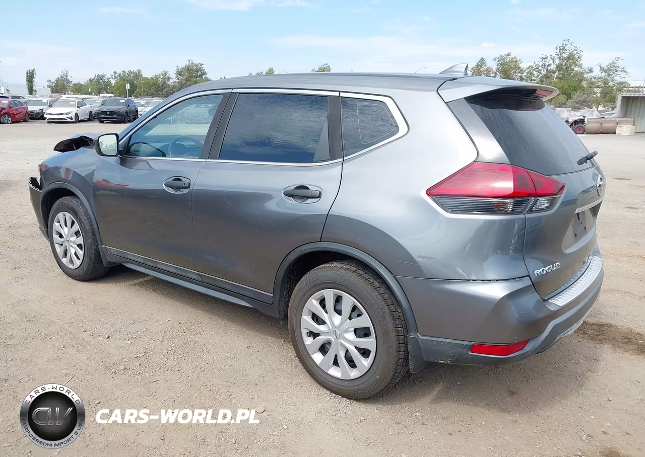 2019 Nissan Rogue S VIN:5N1AT2MT0KC823004 - 3