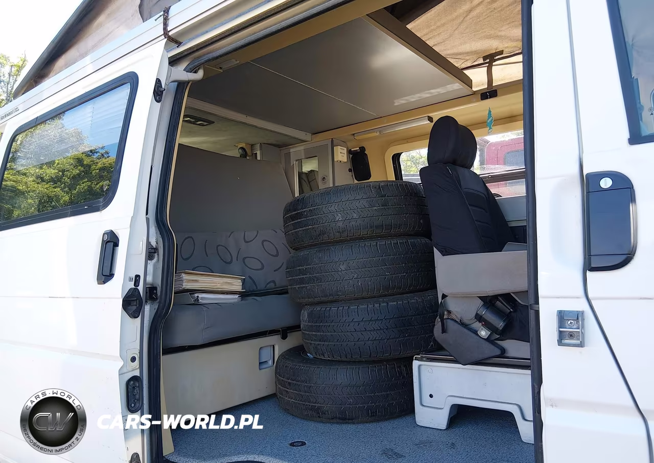 1999 Volkswagen Eurovan Mv VIN:WV2EH2704XH118596 - 8