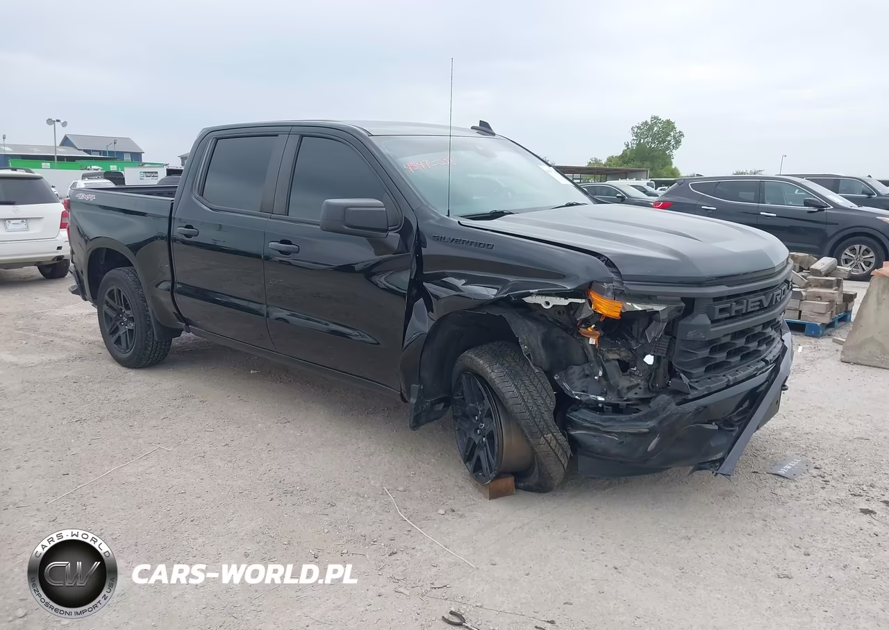 2023 Chevrolet Silverado 1500 4Wd Short Bed Custom