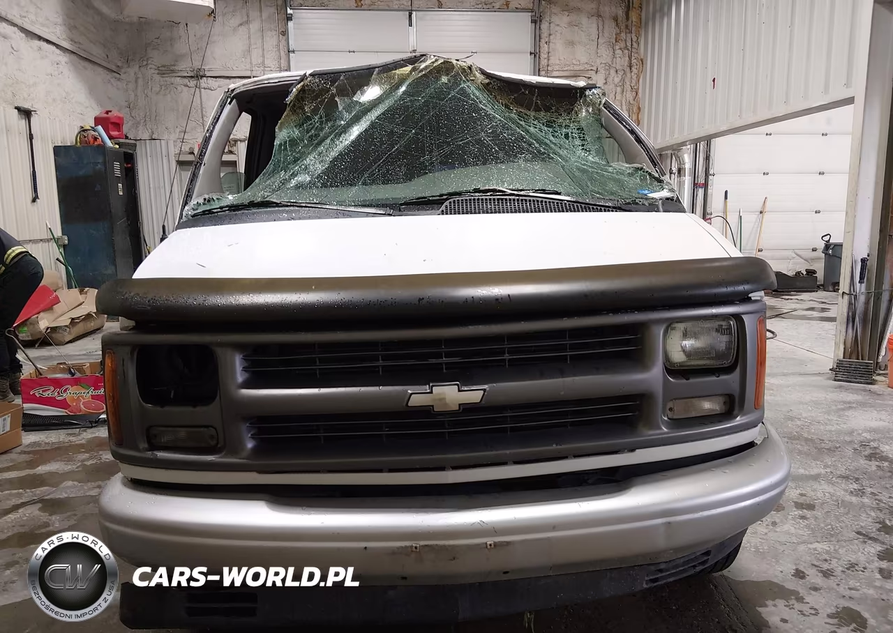 1997 Chevrolet Chevy G1500 VIN:1GCEG15W8V1010104 - 13