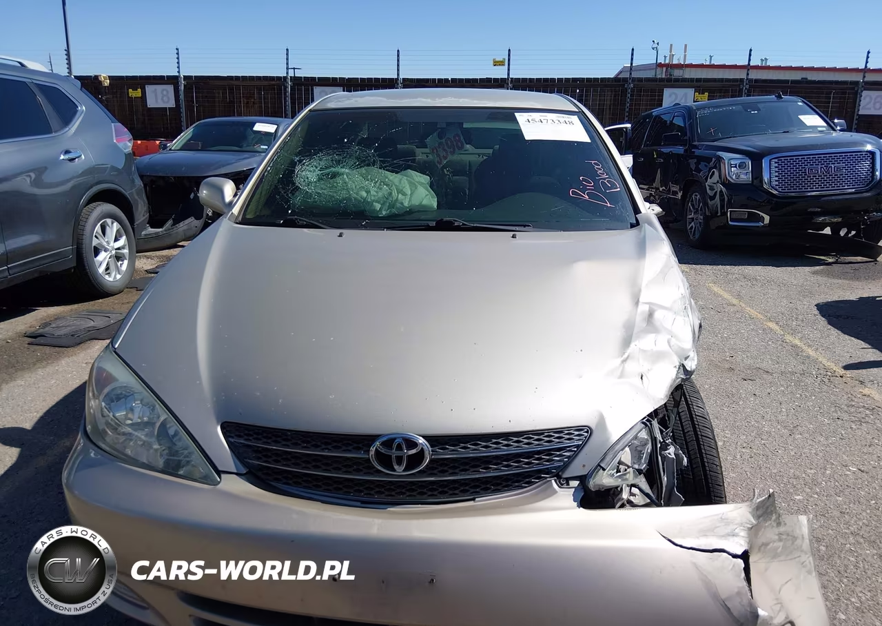 2003 Toyota Camry Le VIN:4T1BE32K73U743046 - 12