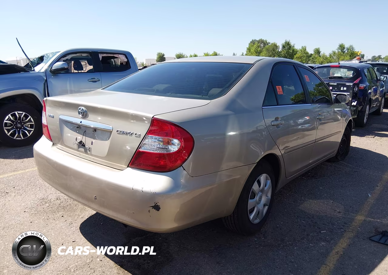 2003 Toyota Camry Le VIN:4T1BE32K73U743046 - 4
