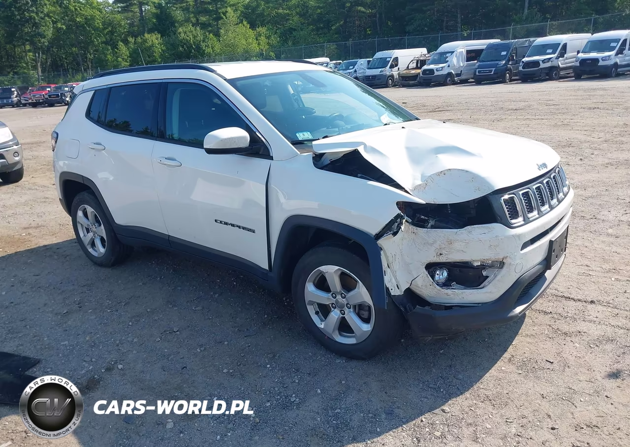 2019 Jeep Compass Latitude 4X4 – zdjęcie 1 z 16