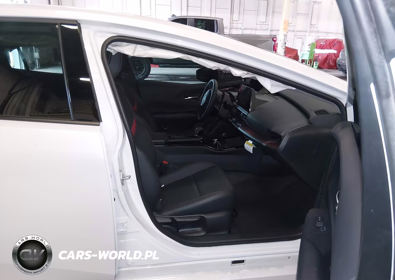 2025 Toyota Prius Plug-In Hybrid Xse VIN:JTDACACU0S3044713 - 5