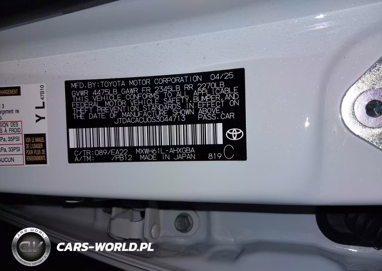 2025 Toyota Prius Plug-In Hybrid Xse VIN:JTDACACU0S3044713 - 9