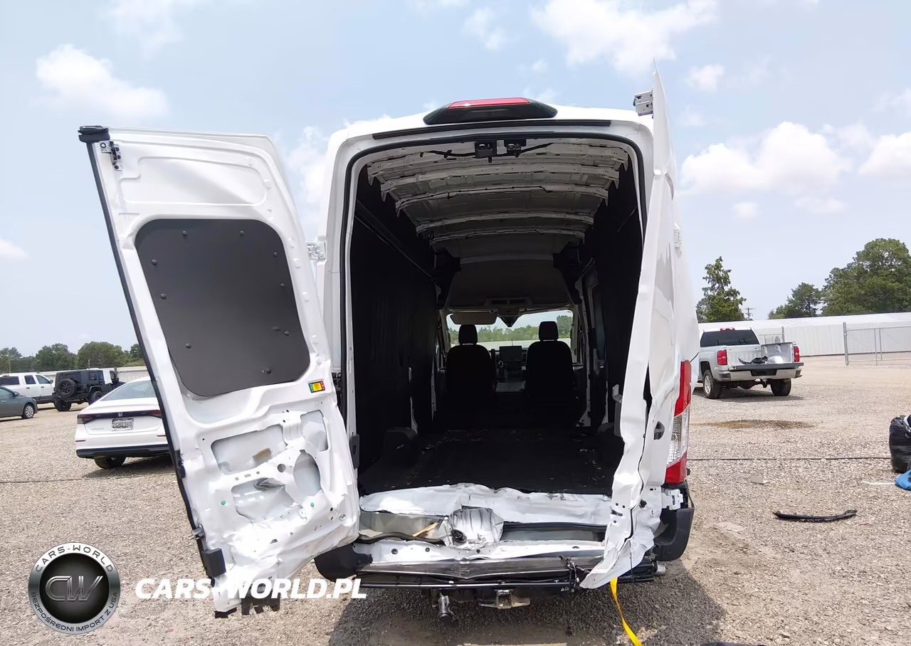 2026 Ford Transit-350 Cargo Van VIN:1FTBF7XG2TKA33299 - 17