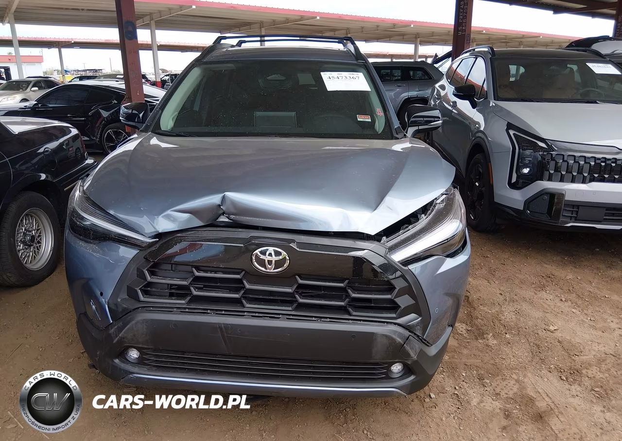 2026 Toyota Corolla Cross Xle VIN:7MUDAAAG4TV205571 - 6