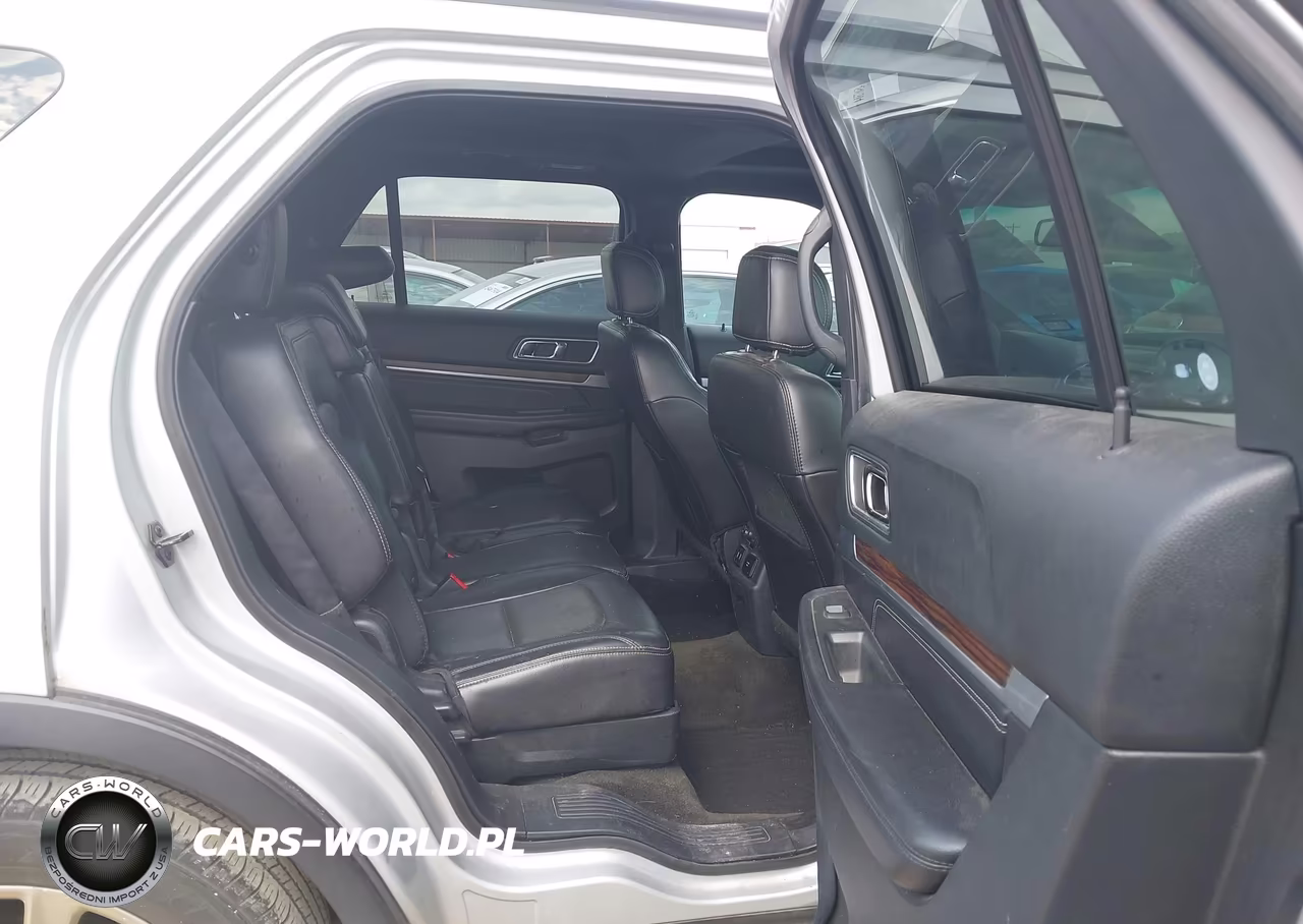 2016 Ford Explorer Limited VIN:1FM5K7F83GGD27169 - 8
