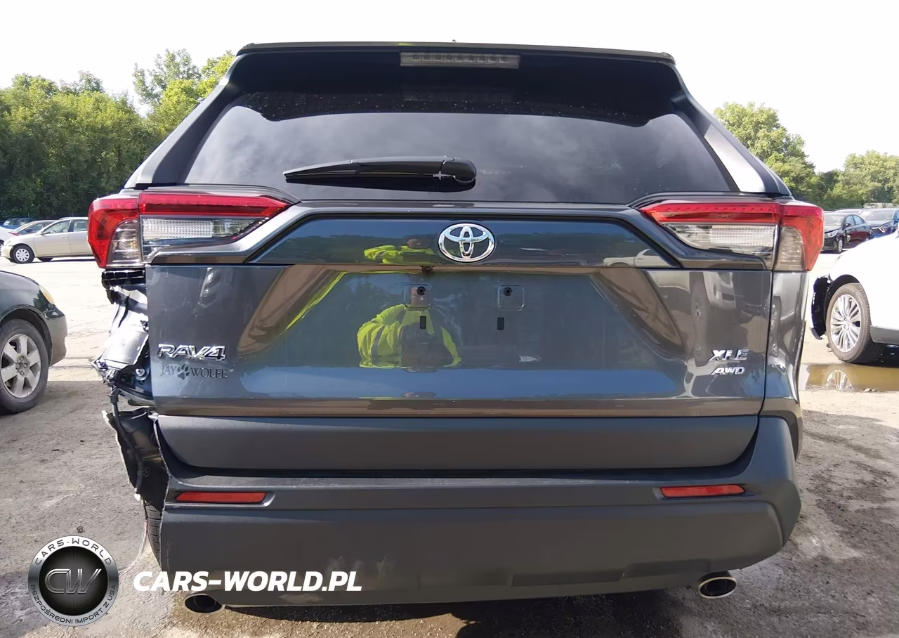2022 Toyota Rav4 Xle VIN:2T3P1RFV9NC299253 - 17