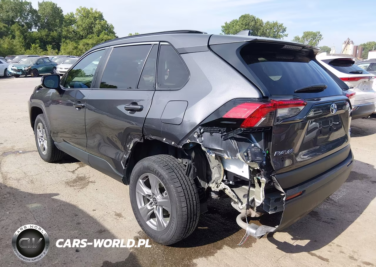 2022 Toyota Rav4 Xle VIN:2T3P1RFV9NC299253 - 3