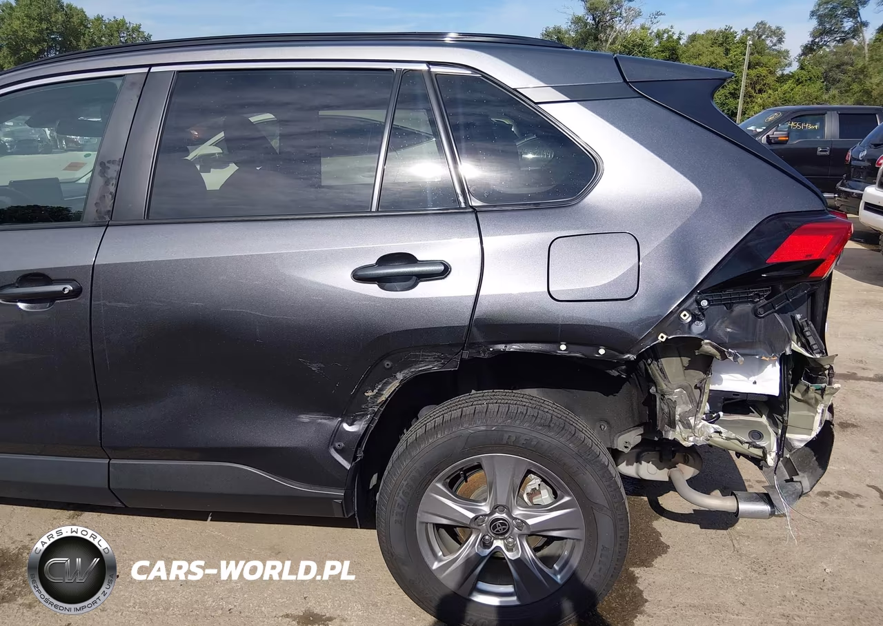 2022 Toyota Rav4 Xle VIN:2T3P1RFV9NC299253 - 6