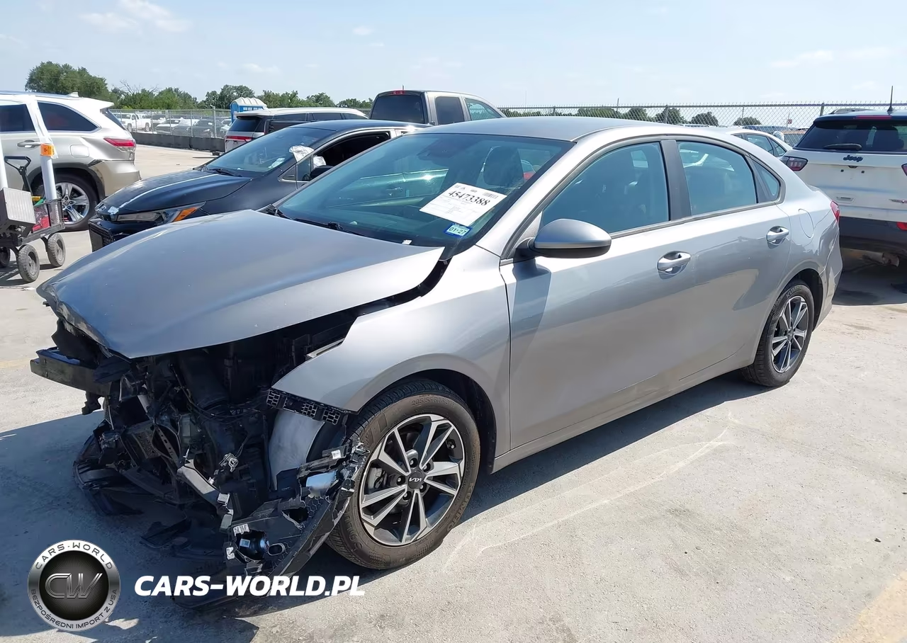 2024 Kia Forte Lxs VIN:3KPF24AD5RE739205 - 2