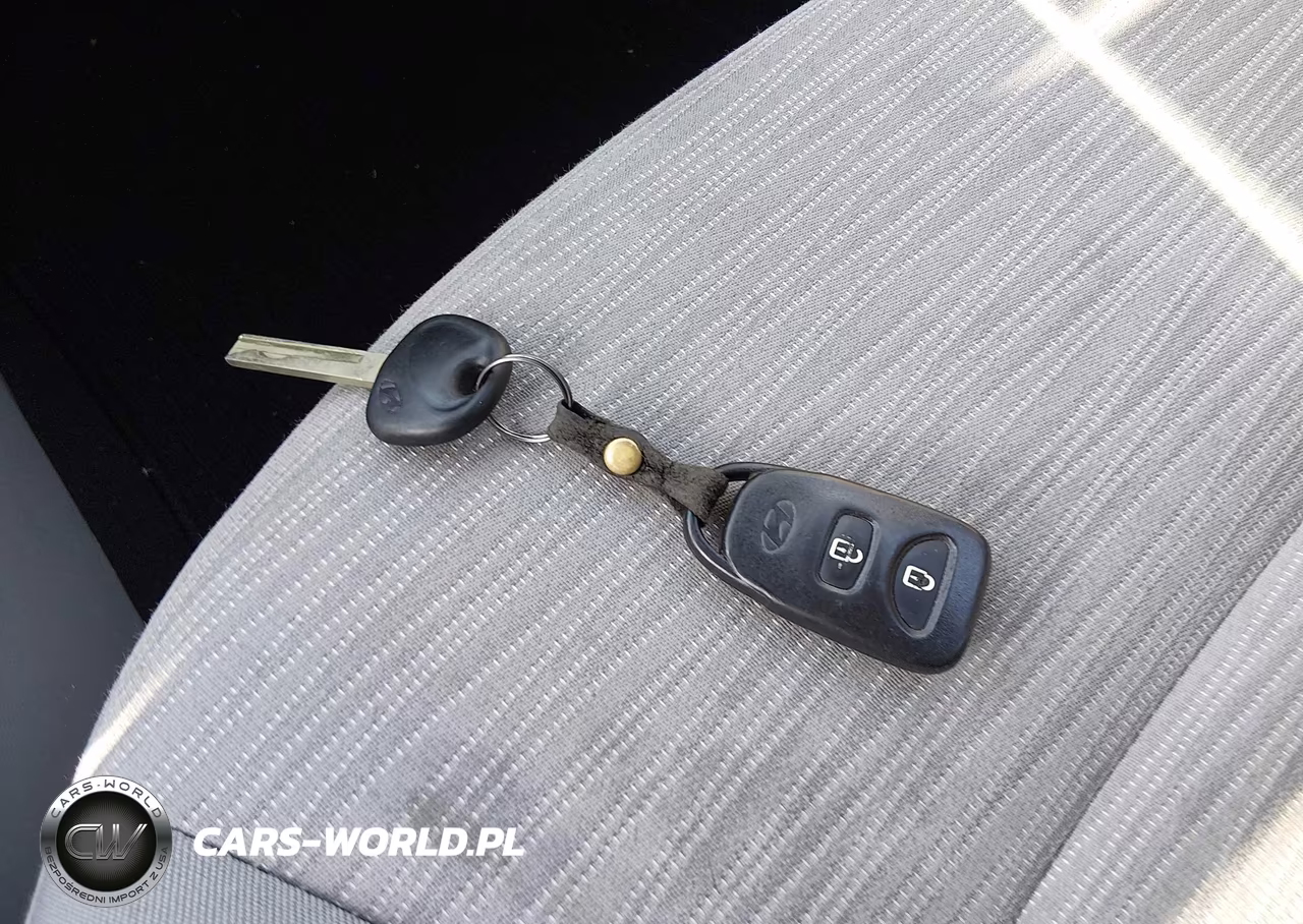 2016 Hyundai Accent Se VIN:KMHCT4AEXGU117461 - 11