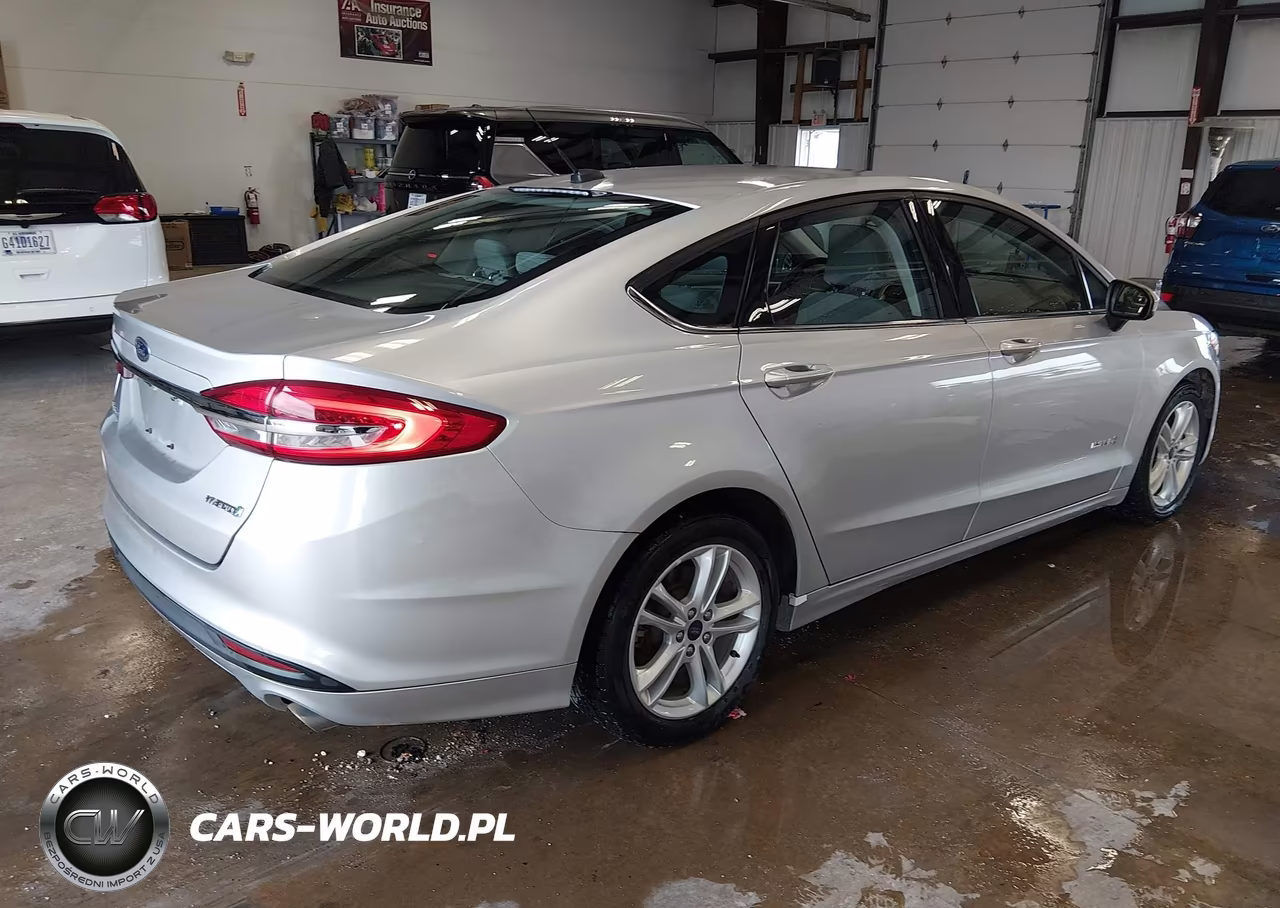 2018 Ford Fusion Hybrid S VIN:3FA6P0UU0JR278973 - 4