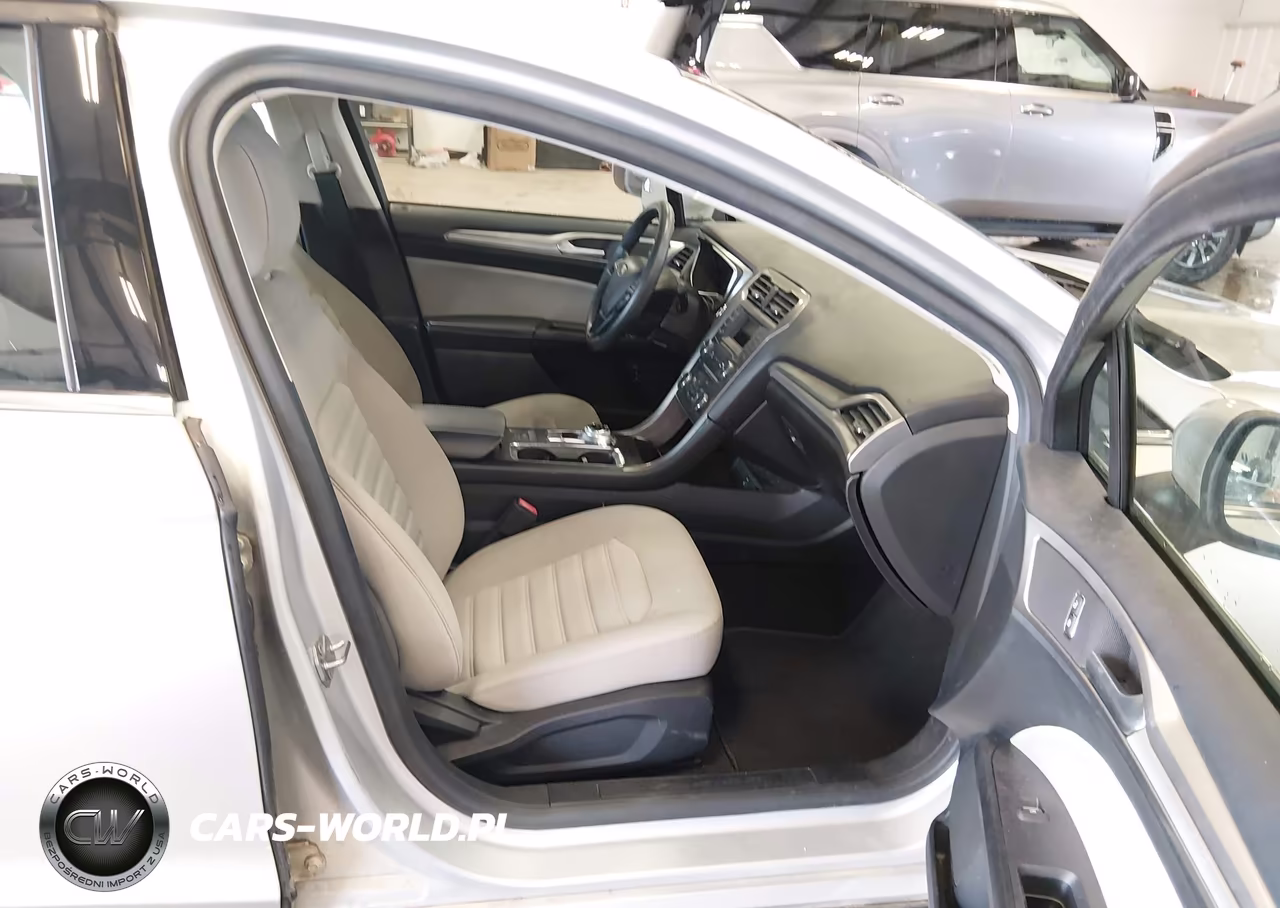 2018 Ford Fusion Hybrid S VIN:3FA6P0UU0JR278973 - 5