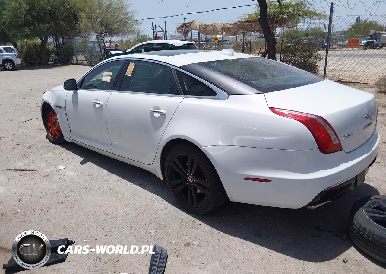 2016 Jaguar Xj Xjl Portfolio VIN:SAJWJ2GDXG8V96307 - 3