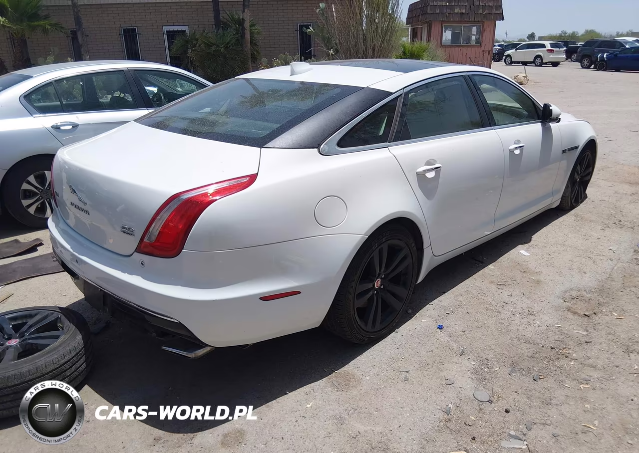 2016 Jaguar Xj Xjl Portfolio VIN:SAJWJ2GDXG8V96307 - 4