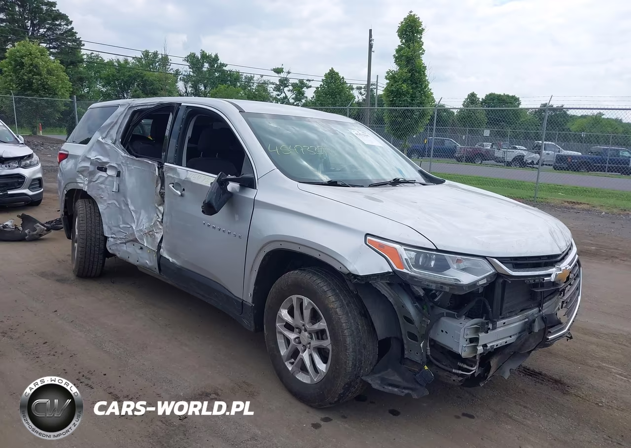 2018 Chevrolet Traverse Ls – zdjęcie 1 z 17