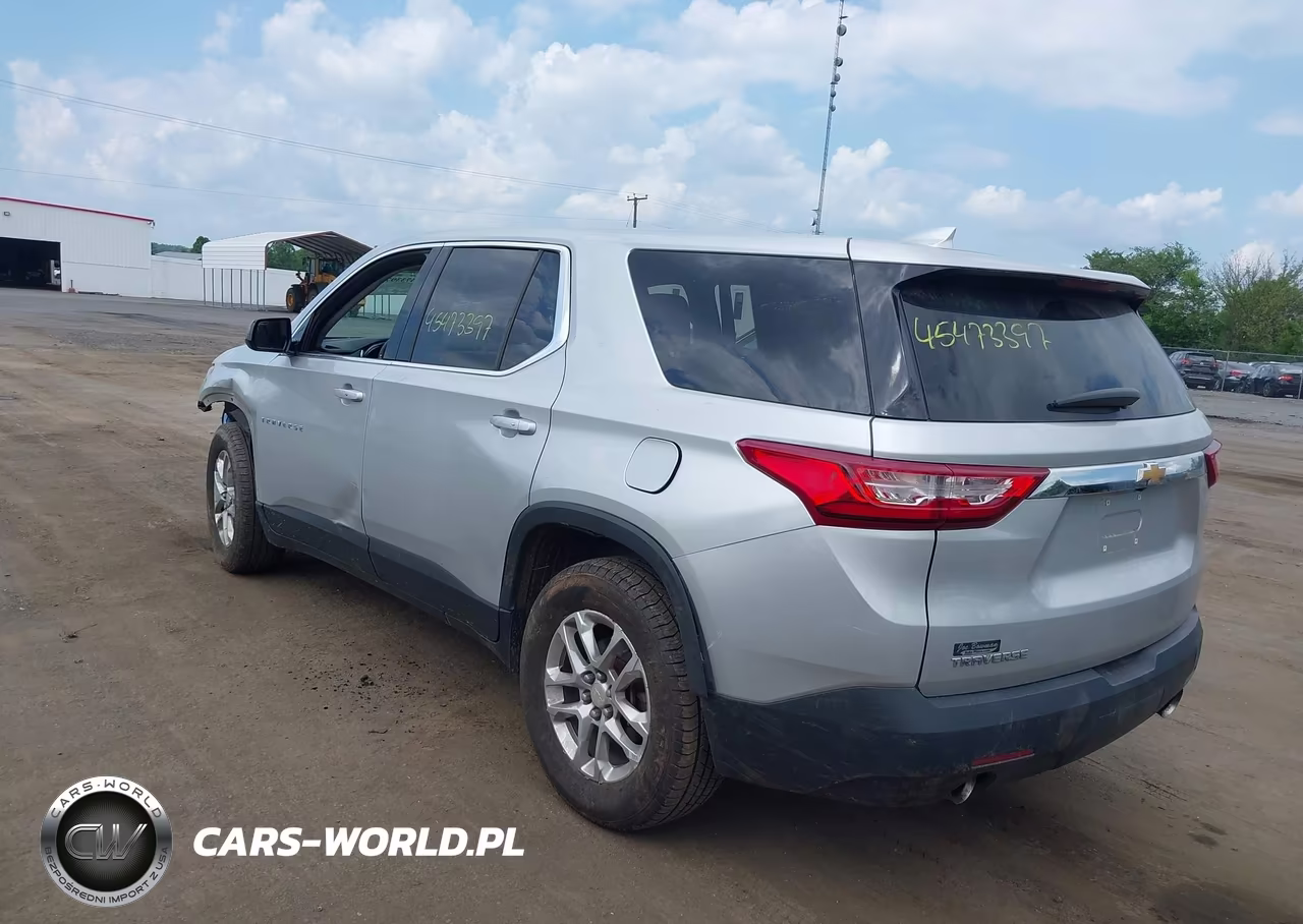 2018 Chevrolet Traverse Ls VIN:1GNERFKW0JJ109531 - 3