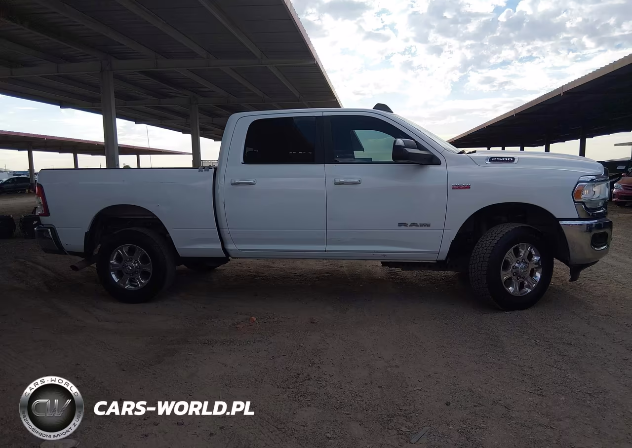 2019 Ram 2500 Big Horn 4X4 6'4 Box VIN:3C6UR5DJ4KG698545 - 13