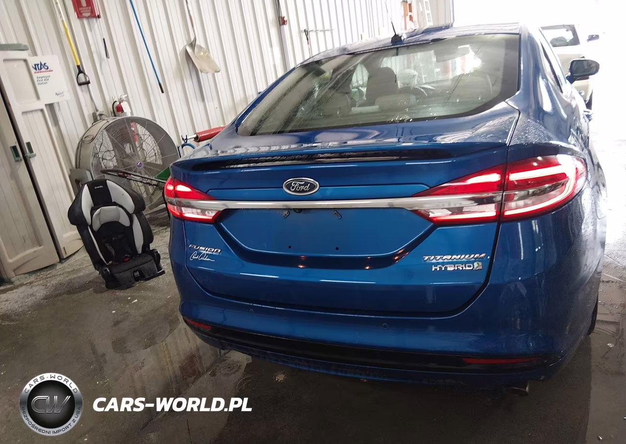 2017 Ford Fusion Hybrid Platinum-Titanium VIN:3FA6P0RUXHR383992 - 16