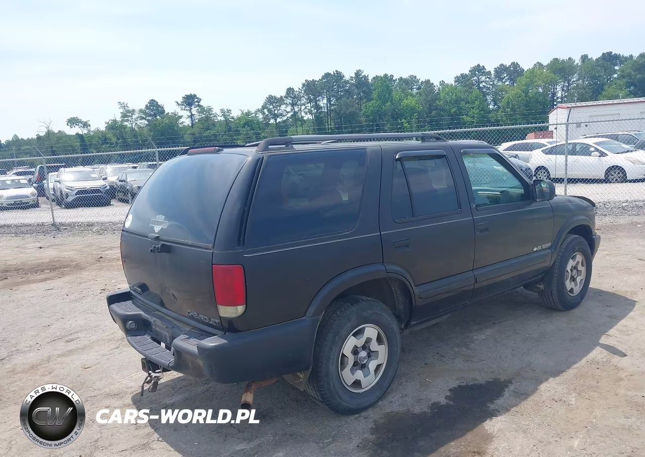 2002 Chevrolet Blazer Ls VIN:1GNDT13W32K202246 - 4