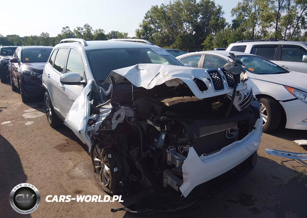2021 Jeep Cherokee Latitude Lux 4X4 – zdjęcie 1 z 17