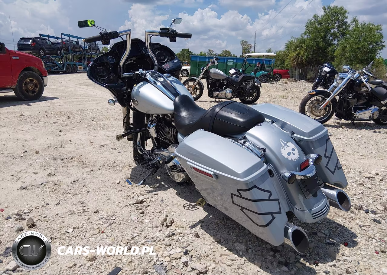 2023 Harley-Davidson Fltrxs VIN:1HD1KTP19PB600236 - 3
