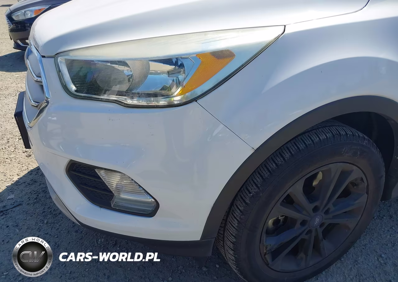 2017 Ford Escape Se VIN:1FMCU9G9XHUC27464 - 6