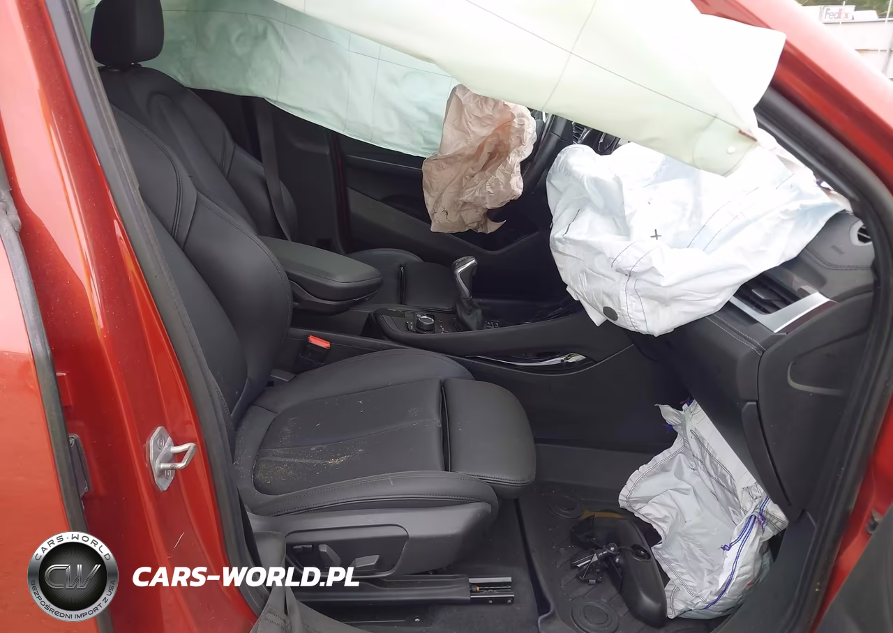 2018 BMW X2 Sdrive28I VIN:WBXYJ3C3XJEJ75340 - 5