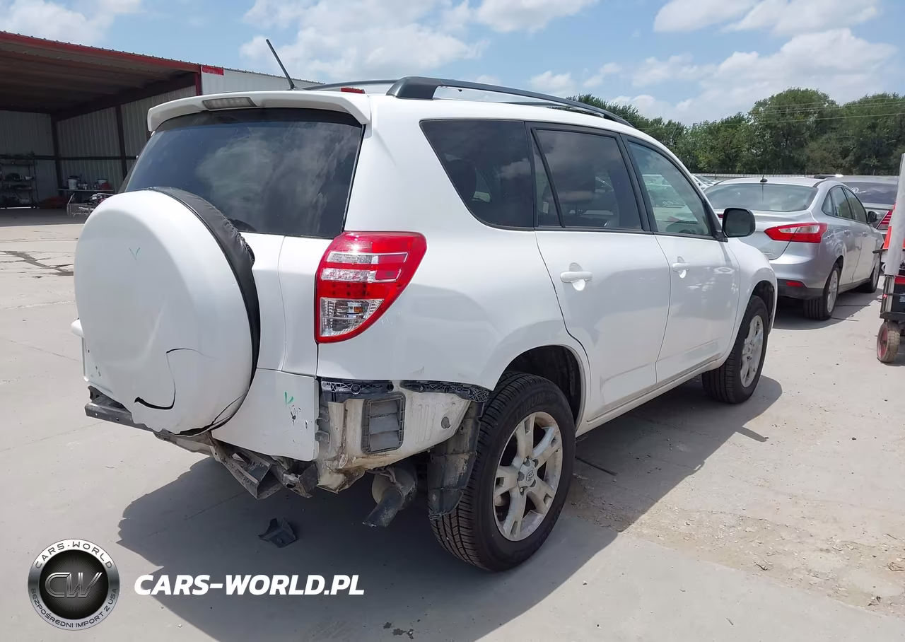 2011 Toyota Rav4 VIN:2T3ZF4DV0BW073807 - 4