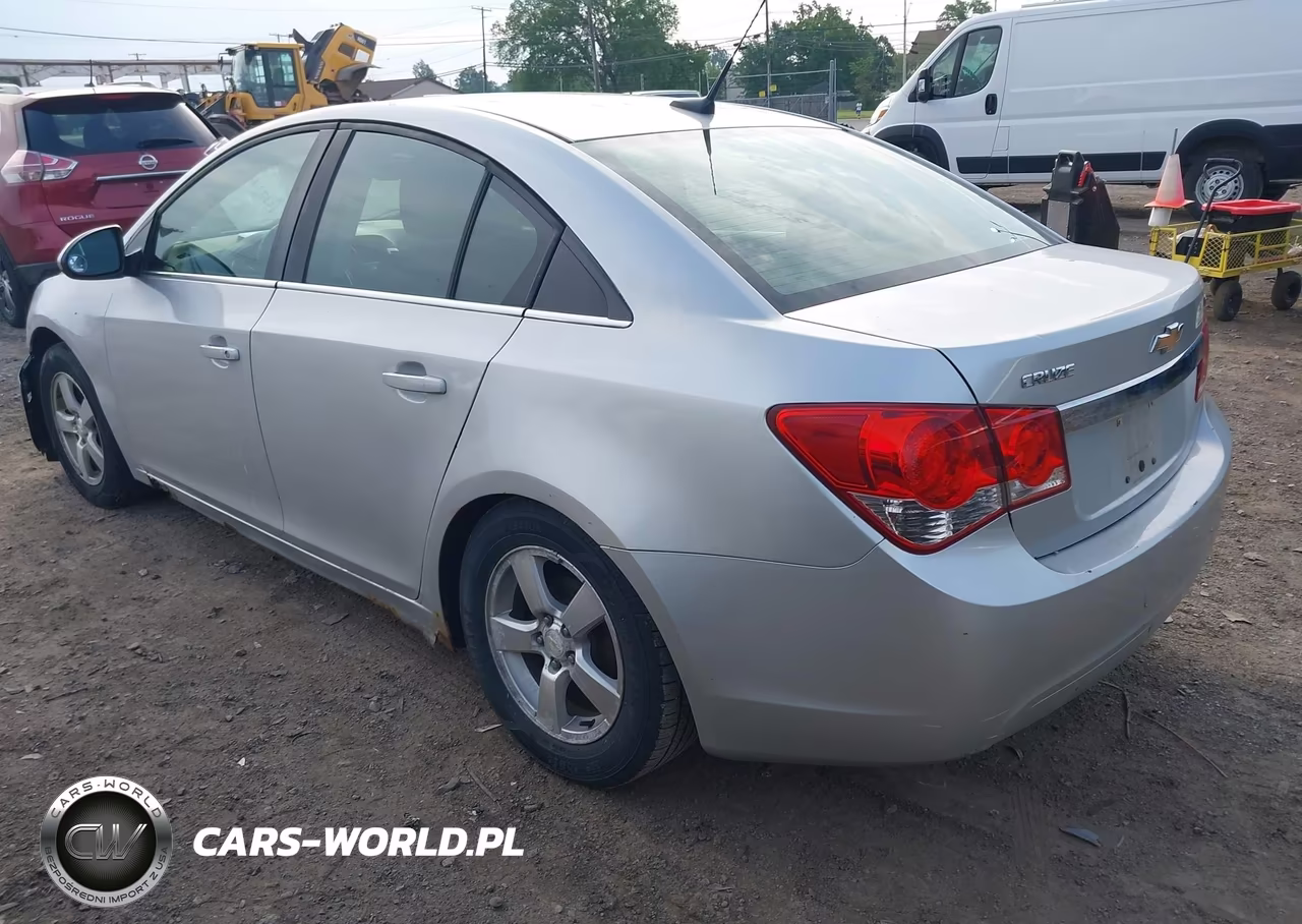 2013 Chevrolet Cruze 1Lt Auto VIN:1G1PC5SB3D7136887 - 3