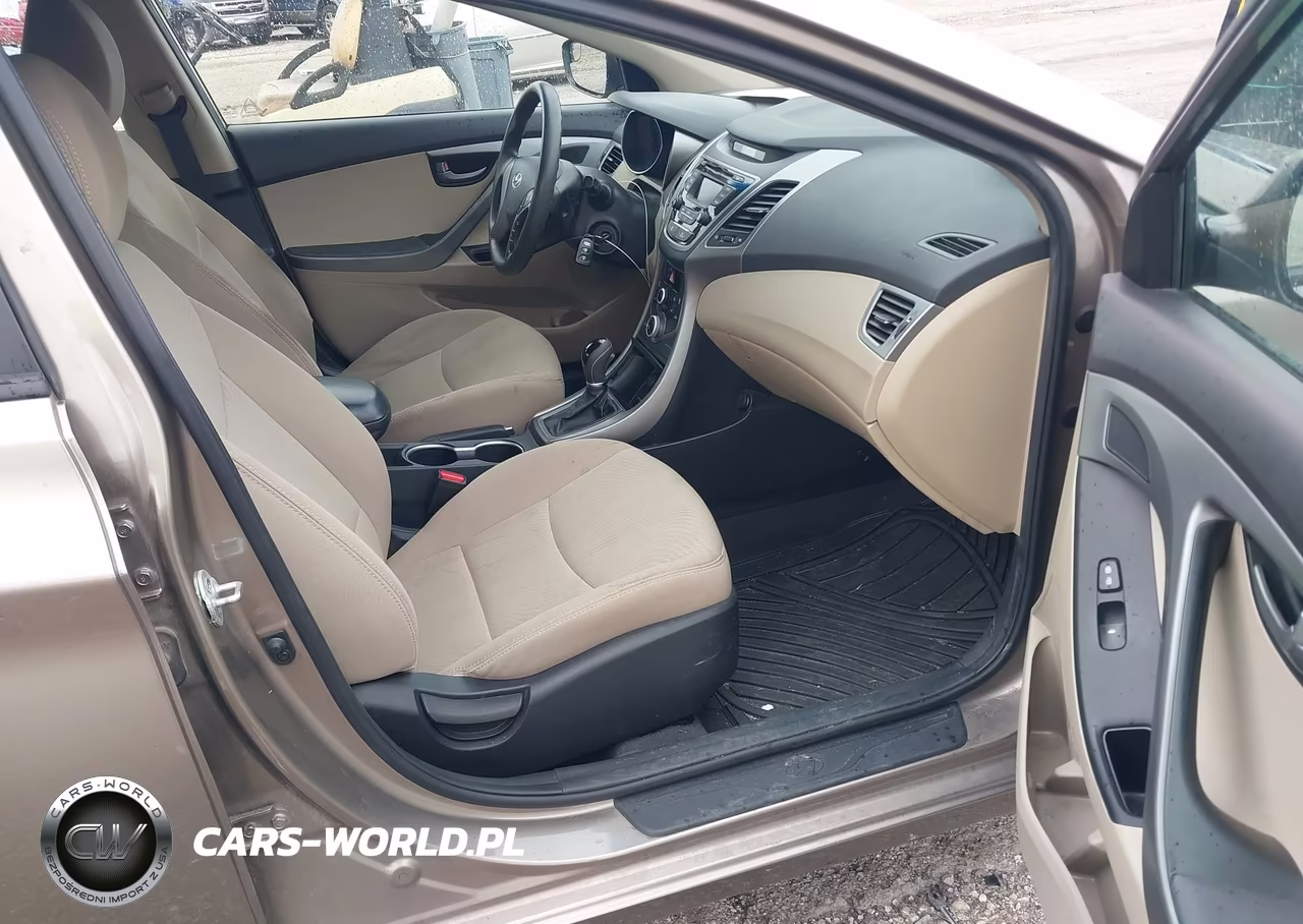 2015 Hyundai Elantra Se VIN:5NPDH4AE6FH635747 - 5