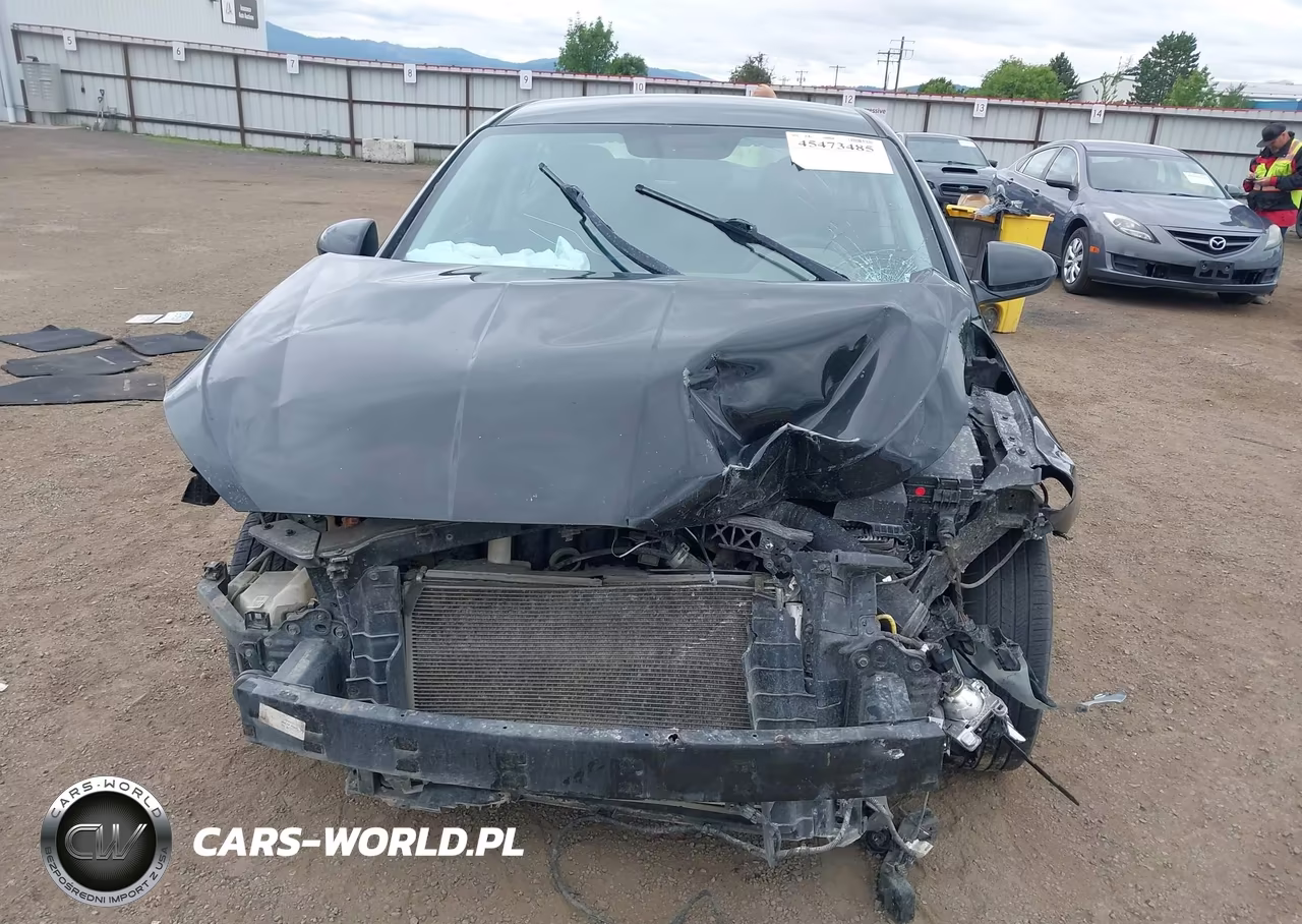2019 Hyundai Elantra Se VIN:5NPD74LF7KH489930 - 12