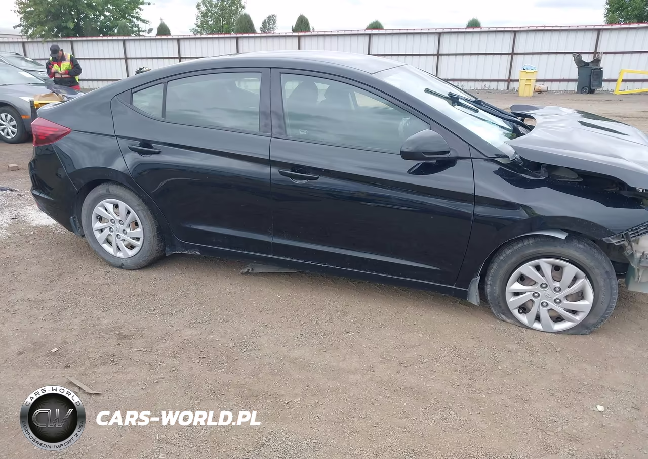 2019 Hyundai Elantra Se VIN:5NPD74LF7KH489930 - 13