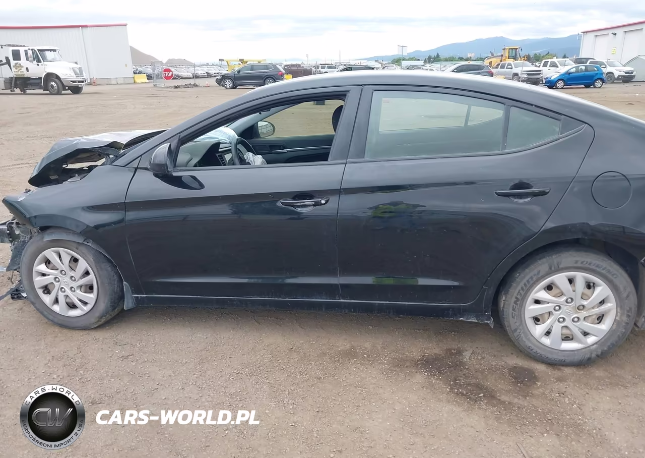 2019 Hyundai Elantra Se VIN:5NPD74LF7KH489930 - 14
