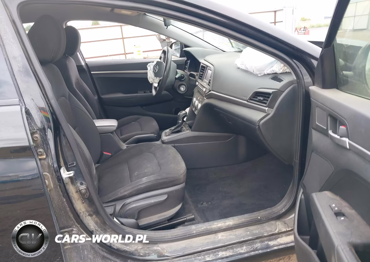 2019 Hyundai Elantra Se VIN:5NPD74LF7KH489930 - 5
