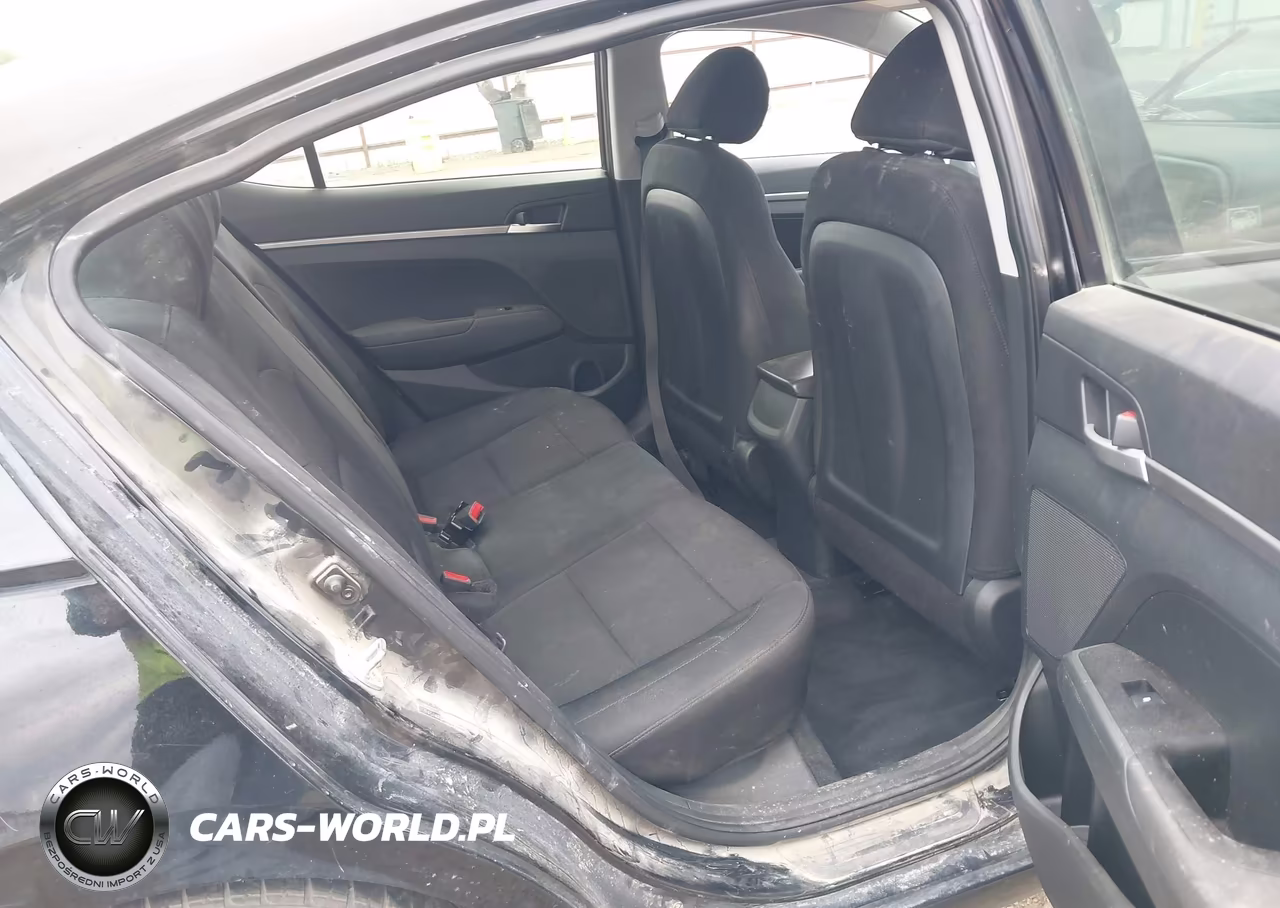 2019 Hyundai Elantra Se VIN:5NPD74LF7KH489930 - 8