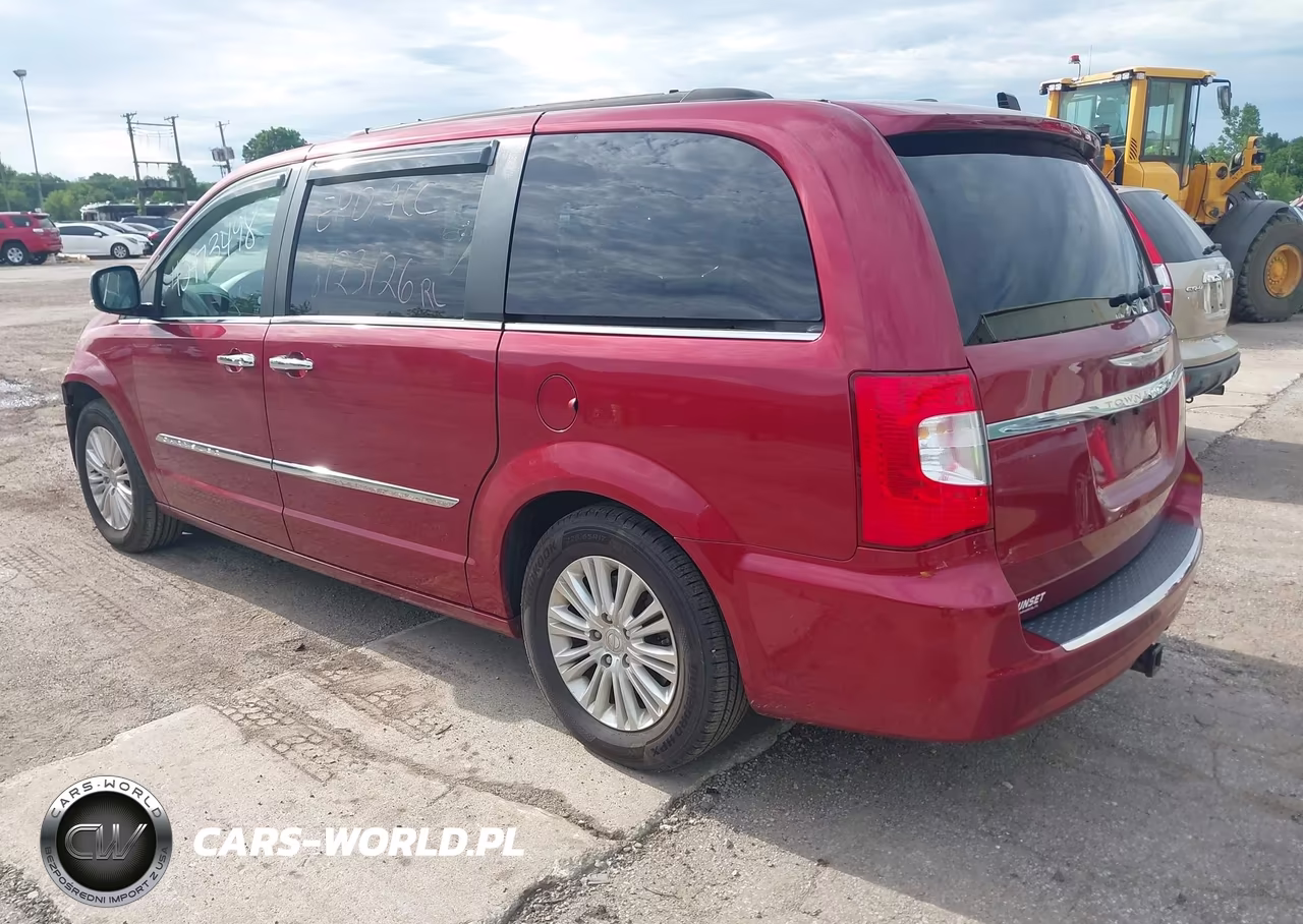 2014 Chrysler Town & Country Touring-L VIN:2C4RC1CG9ER285775 - 3