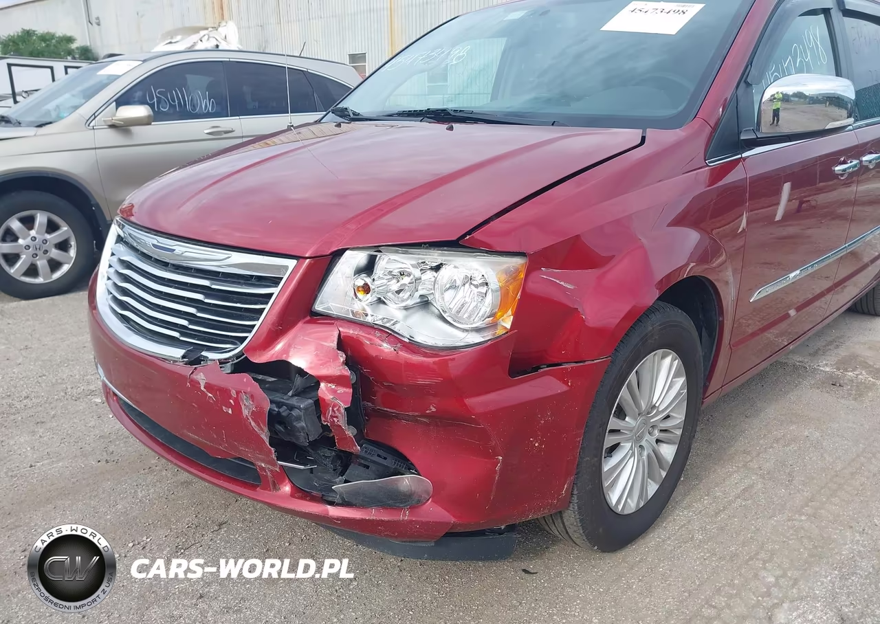 2014 Chrysler Town & Country Touring-L VIN:2C4RC1CG9ER285775 - 6